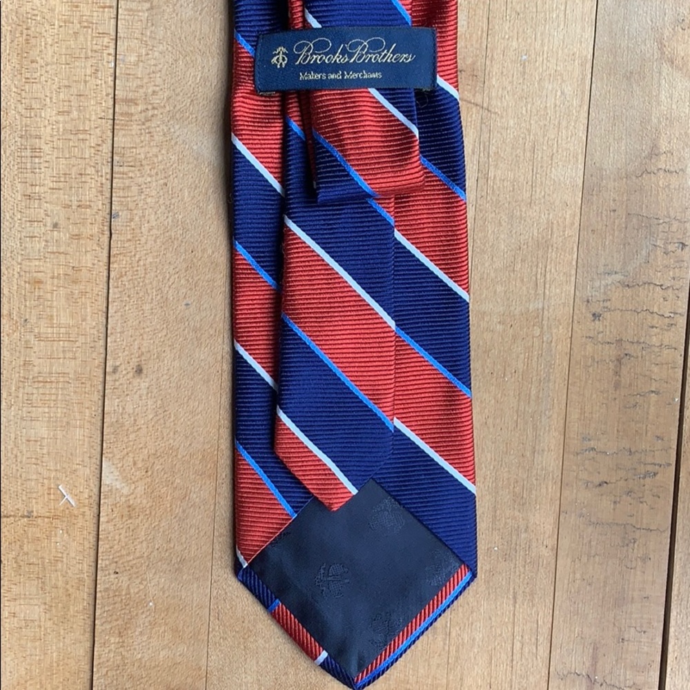 100% Silk Brooks Brothers Makers and Merchants Tie